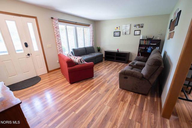 3465 Fieldbrooke Lane, Oregon, OH 43616