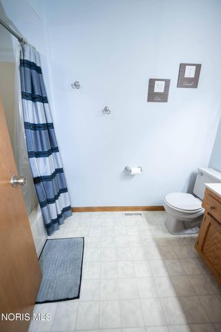 3465 Fieldbrooke Lane, Oregon, OH 43616