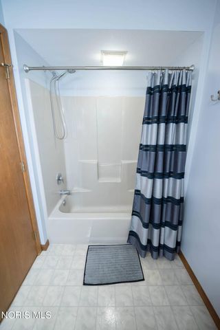 3465 Fieldbrooke Lane, Oregon, OH 43616