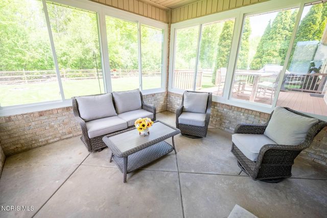3465 Fieldbrooke Lane, Oregon, OH 43616