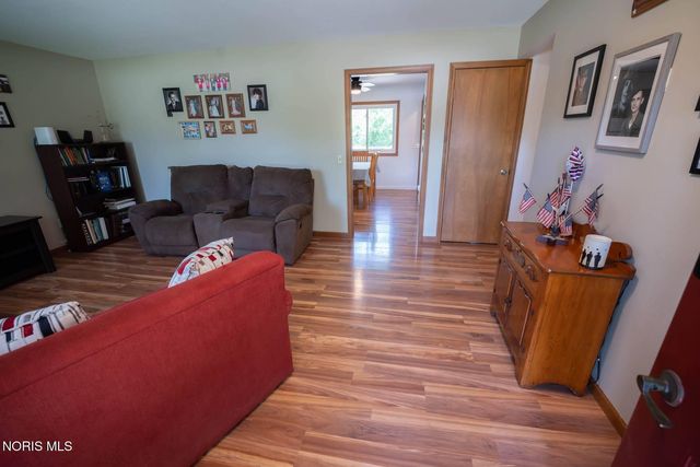 3465 Fieldbrooke Lane, Oregon, OH 43616
