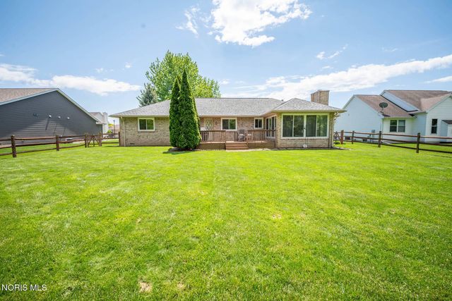 3465 Fieldbrooke Lane, Oregon, OH 43616