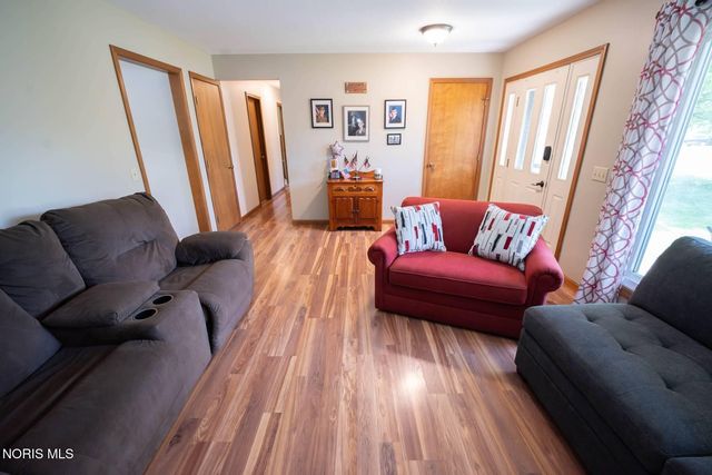 3465 Fieldbrooke Lane, Oregon, OH 43616
