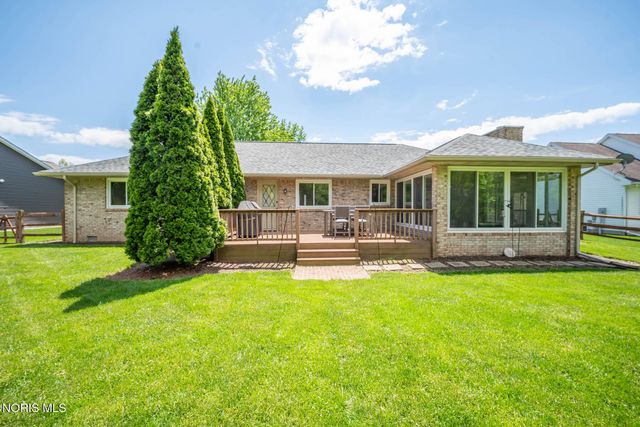 3465 Fieldbrooke Lane, Oregon, OH 43616