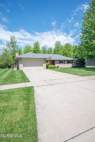 3465 Fieldbrooke Lane, Oregon, OH 43616