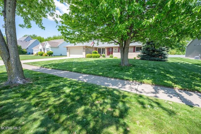 3465 Fieldbrooke Lane, Oregon, OH 43616