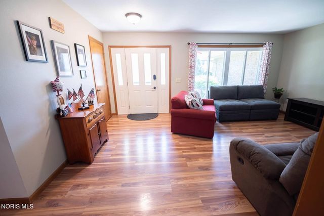 3465 Fieldbrooke Lane, Oregon, OH 43616