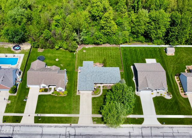 3465 Fieldbrooke Lane, Oregon, OH 43616