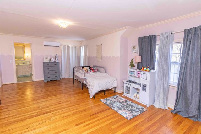 228 N THIRD ST, Selmer, TN 38375