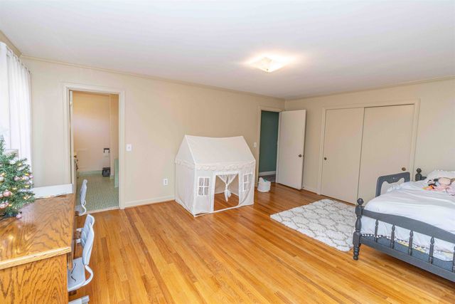 228 N THIRD ST, Selmer, TN 38375