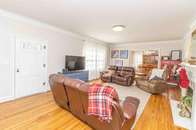 228 N THIRD ST, Selmer, TN 38375