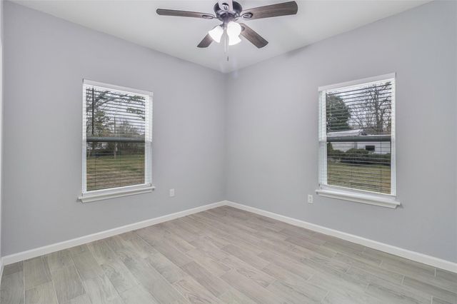 510 Bluebonnet Drive, La Marque, TX 77568