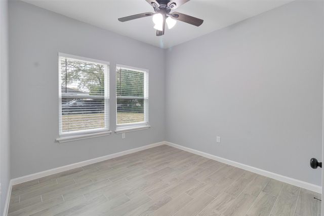 510 Bluebonnet Drive, La Marque, TX 77568