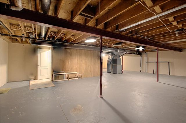 4315 S Davidson Drive, Independence, MO 64055