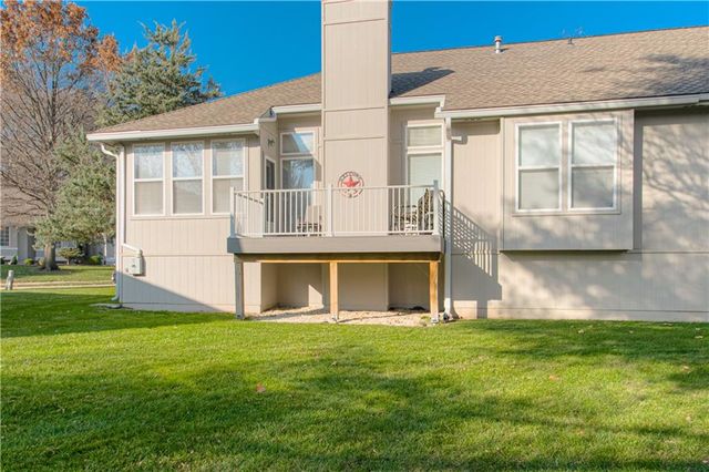 4315 S Davidson Drive, Independence, MO 64055