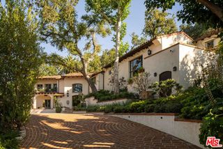 17610 Hidden Oaks Road, Encino (los Angeles), CA 91316