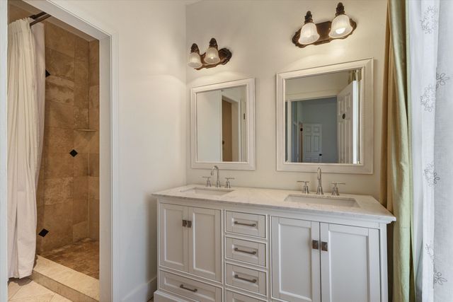 1680 CARRUTHERS PL, Memphis, TN 38112