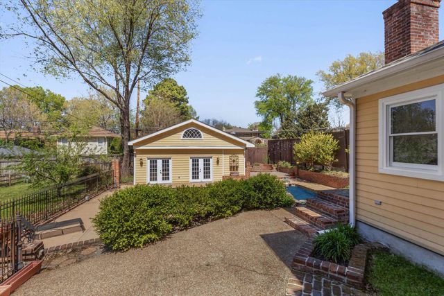 1680 CARRUTHERS PL, Memphis, TN 38112