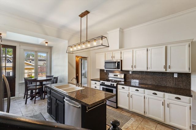 1680 CARRUTHERS PL, Memphis, TN 38112