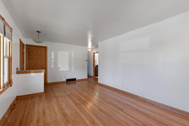 2626 N 80th STREET, Milwaukee, WI 53213