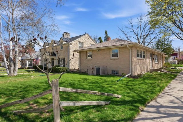 2626 N 80th STREET, Milwaukee, WI 53213