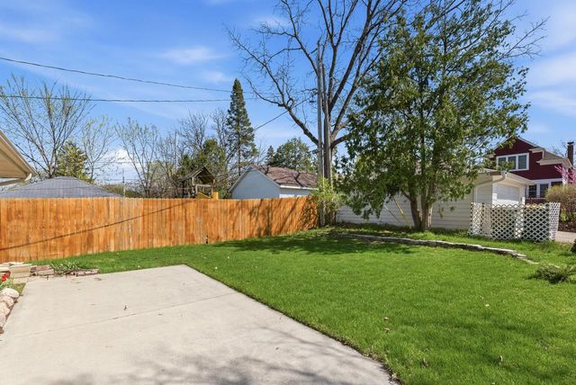 2626 N 80th STREET, Milwaukee, WI 53213