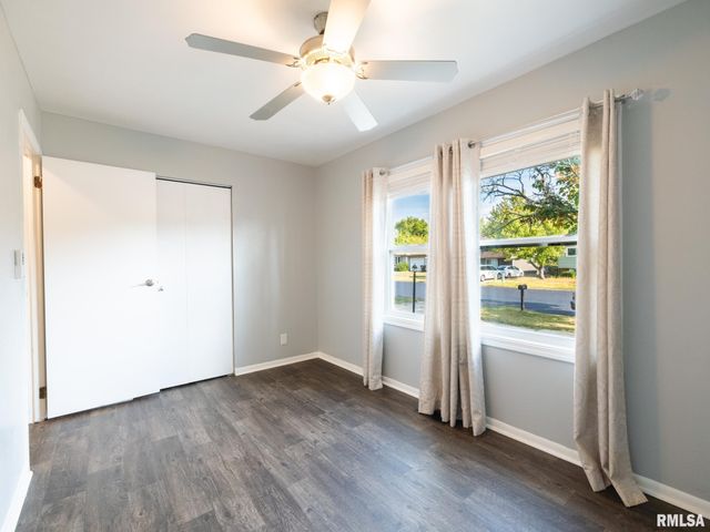 3925 W CREIGHTON Terrace, Peoria, IL 61615