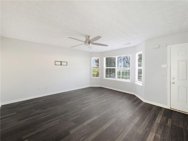 5539 Pineridge Court, Forest Park, GA 30297