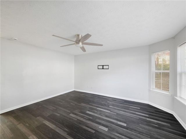 5539 Pineridge Court, Forest Park, GA 30297