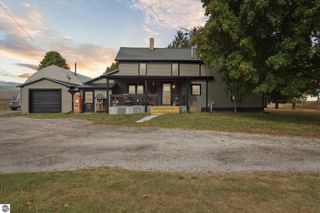 3515 N Bliss Road, Alma, MI 48801