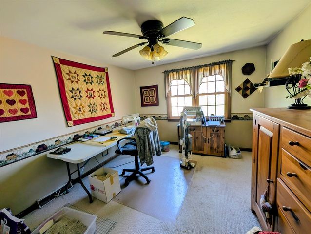 178 Dennison Hill Rd, Southbridge, MA 01550