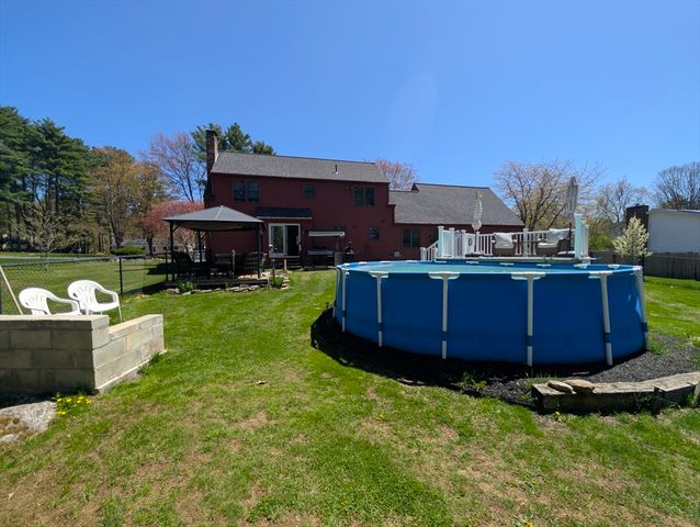 178 Dennison Hill Rd, Southbridge, MA 01550