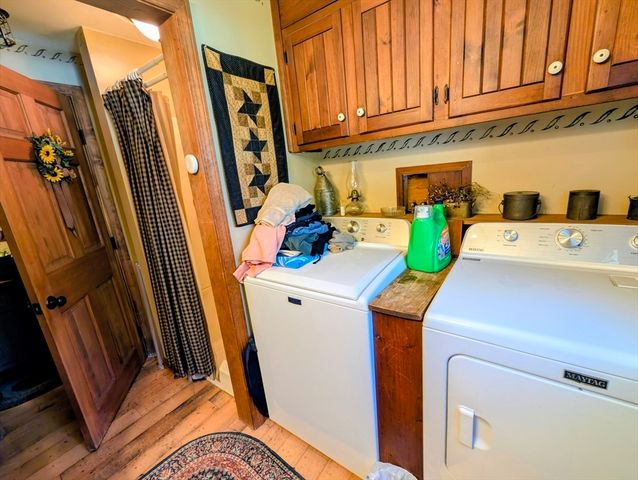 178 Dennison Hill Rd, Southbridge, MA 01550