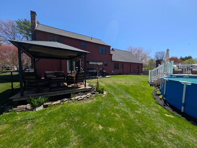 178 Dennison Hill Rd, Southbridge, MA 01550