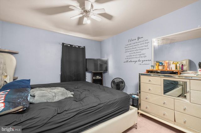 825 WOODCHUCK LN, Reading, PA 19606