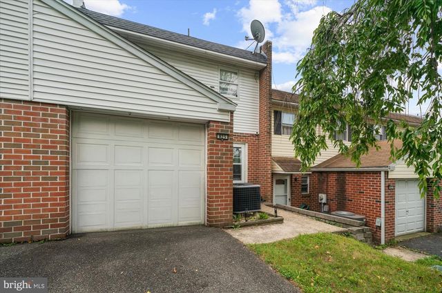 825 WOODCHUCK LN, Reading, PA 19606