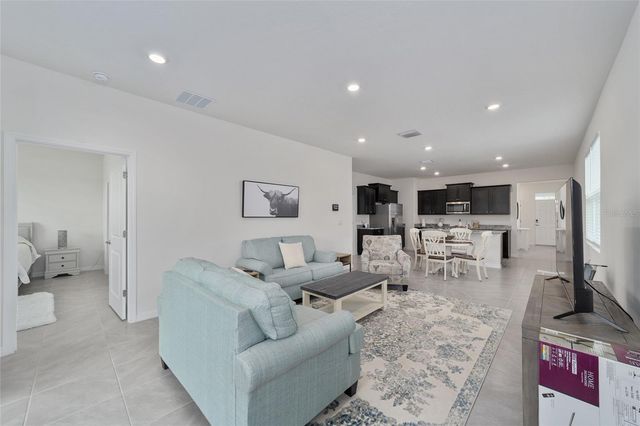 4110 NW 44 CIRCLE, Ocala, FL 34482