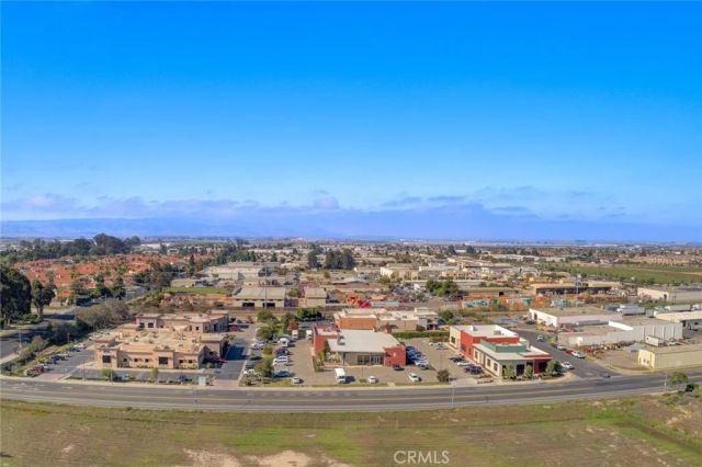 2479 Country, Santa Maria, CA 93455