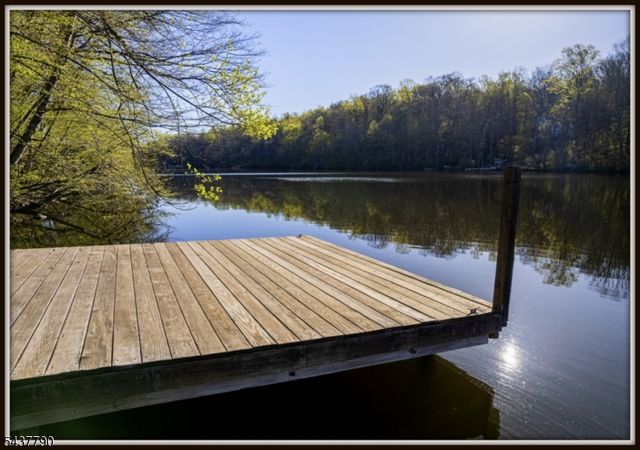 118 Ridge Rd, Hampton Twp., NJ 07860