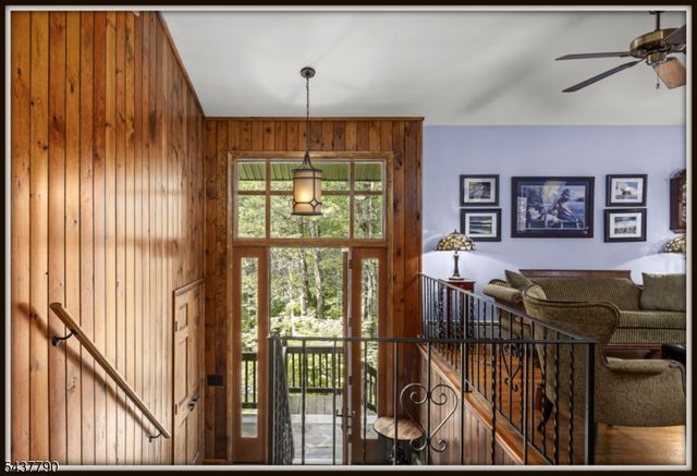 118 Ridge Rd, Hampton Twp., NJ 07860