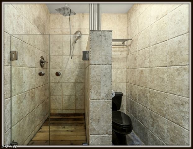 118 Ridge Rd, Hampton Twp., NJ 07860