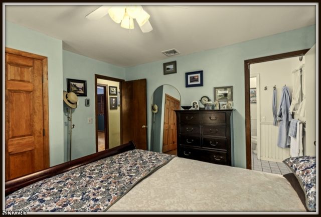 118 Ridge Rd, Hampton Twp., NJ 07860
