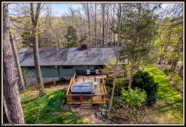 118 Ridge Rd, Hampton Twp., NJ 07860