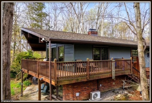 118 Ridge Rd, Hampton Twp., NJ 07860