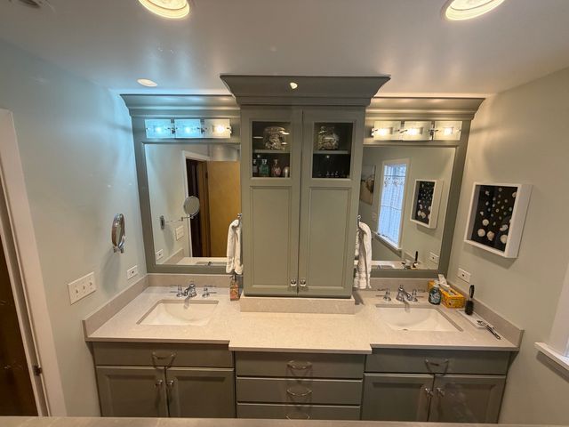 501 Glenwood Trail, Elgin, IL 60120