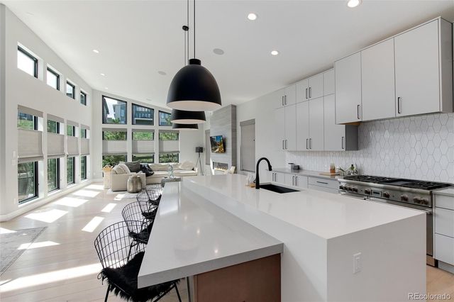 7125 Skygazer Street, Castle Pines, CO 80108