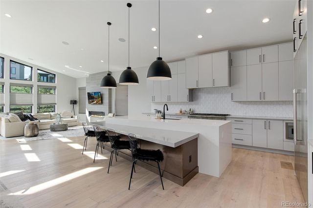 7125 Skygazer Street, Castle Pines, CO 80108