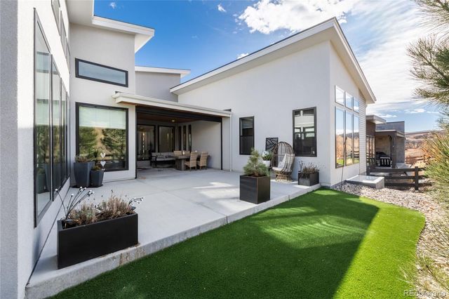 7125 Skygazer Street, Castle Pines, CO 80108