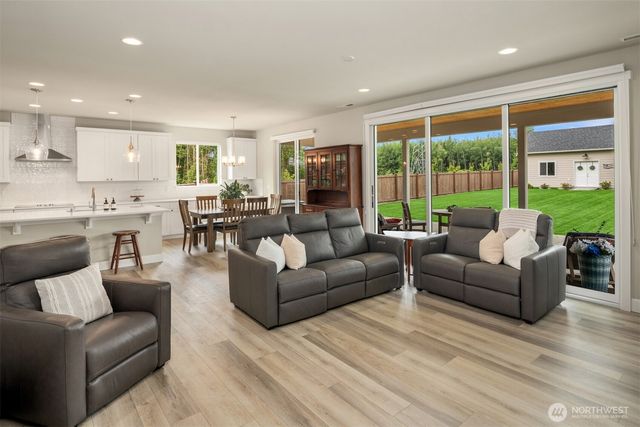 10116 135TH AVENUE NE, Lake Stevens, WA 98258