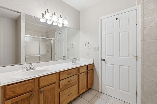 321 S Main Street, Irving, TX 75060